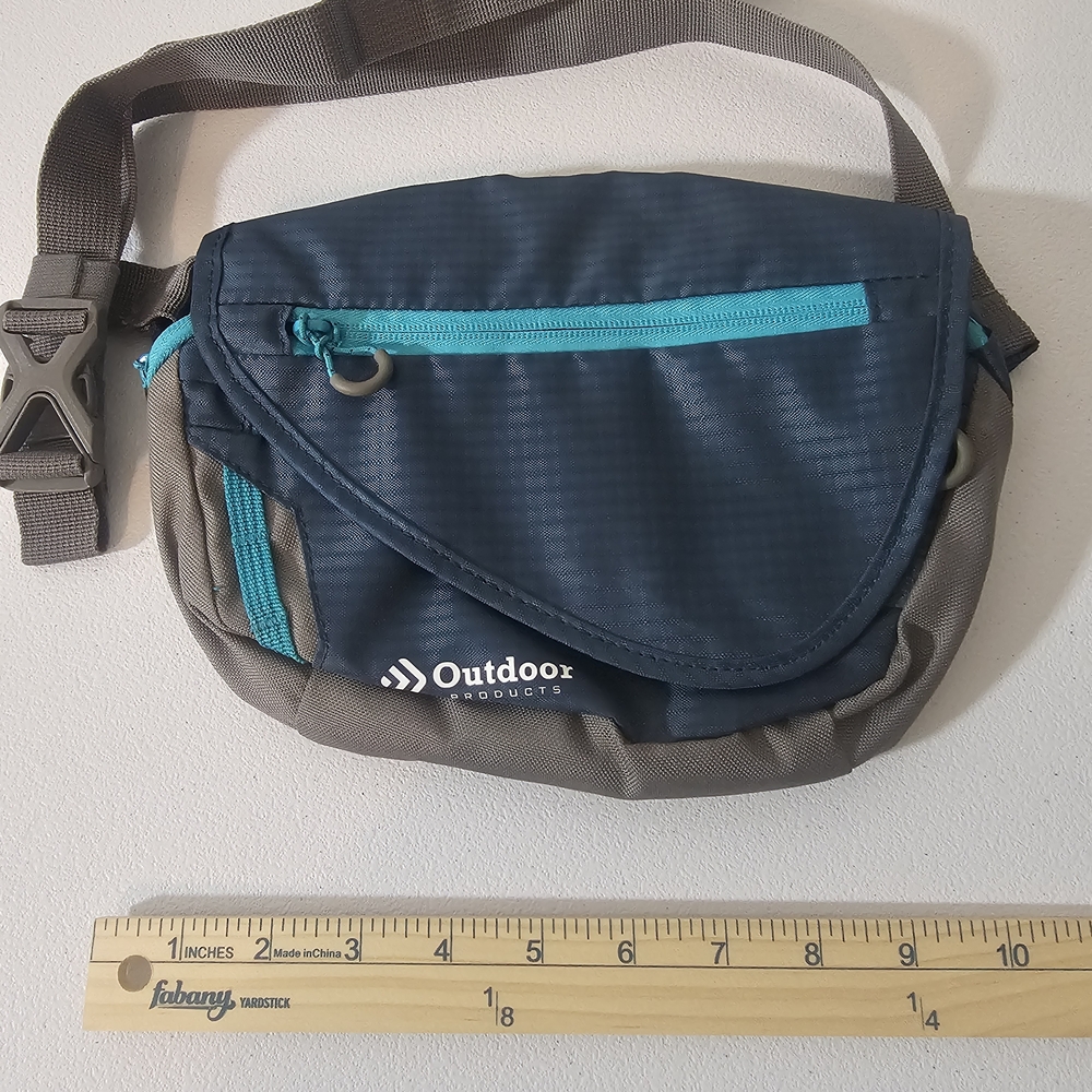 Outdoor Marilyn Waistpack in a color likely similar to Folkstone Grey. 